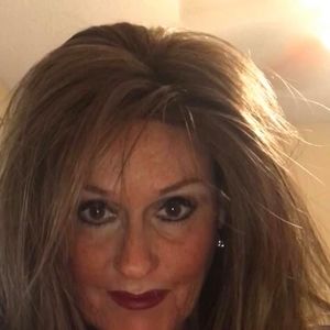 Meet your Posher, Traci